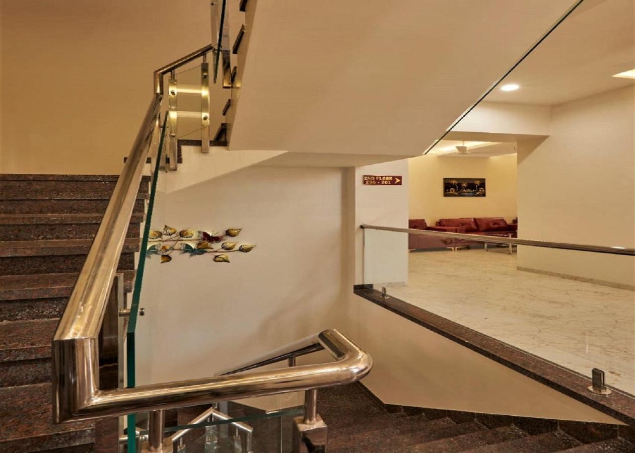 Hotel Rose Gold Ahmednagar Esterno foto