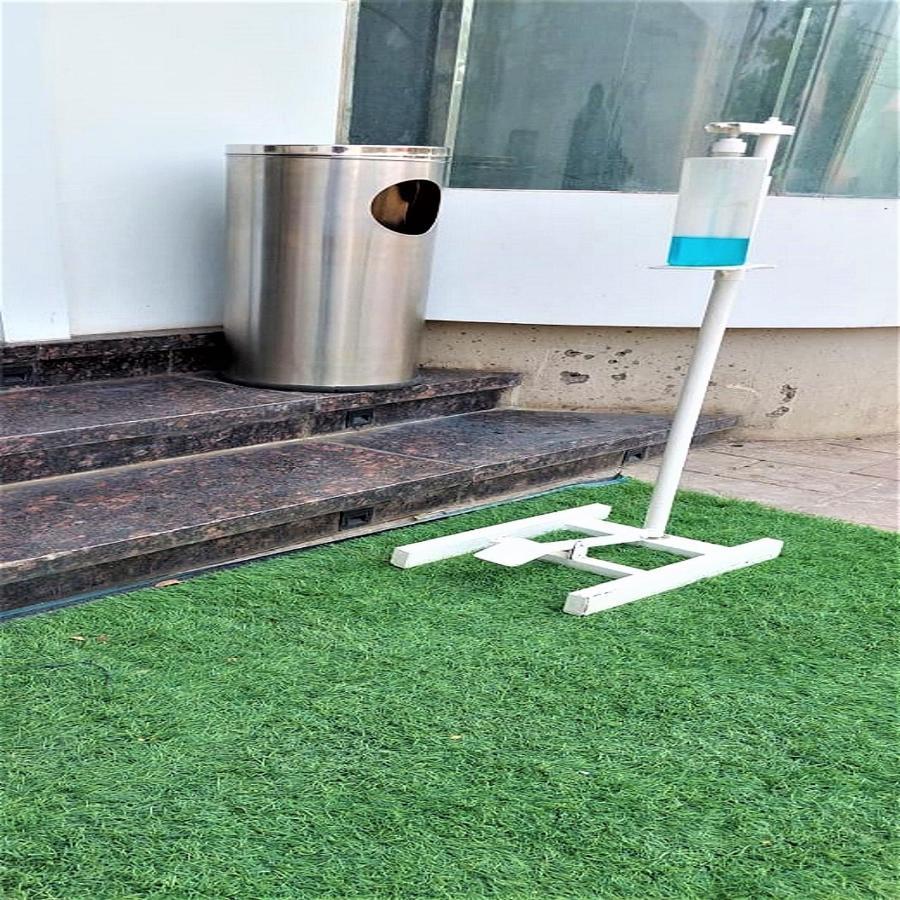 Hotel Rose Gold Ahmednagar Esterno foto